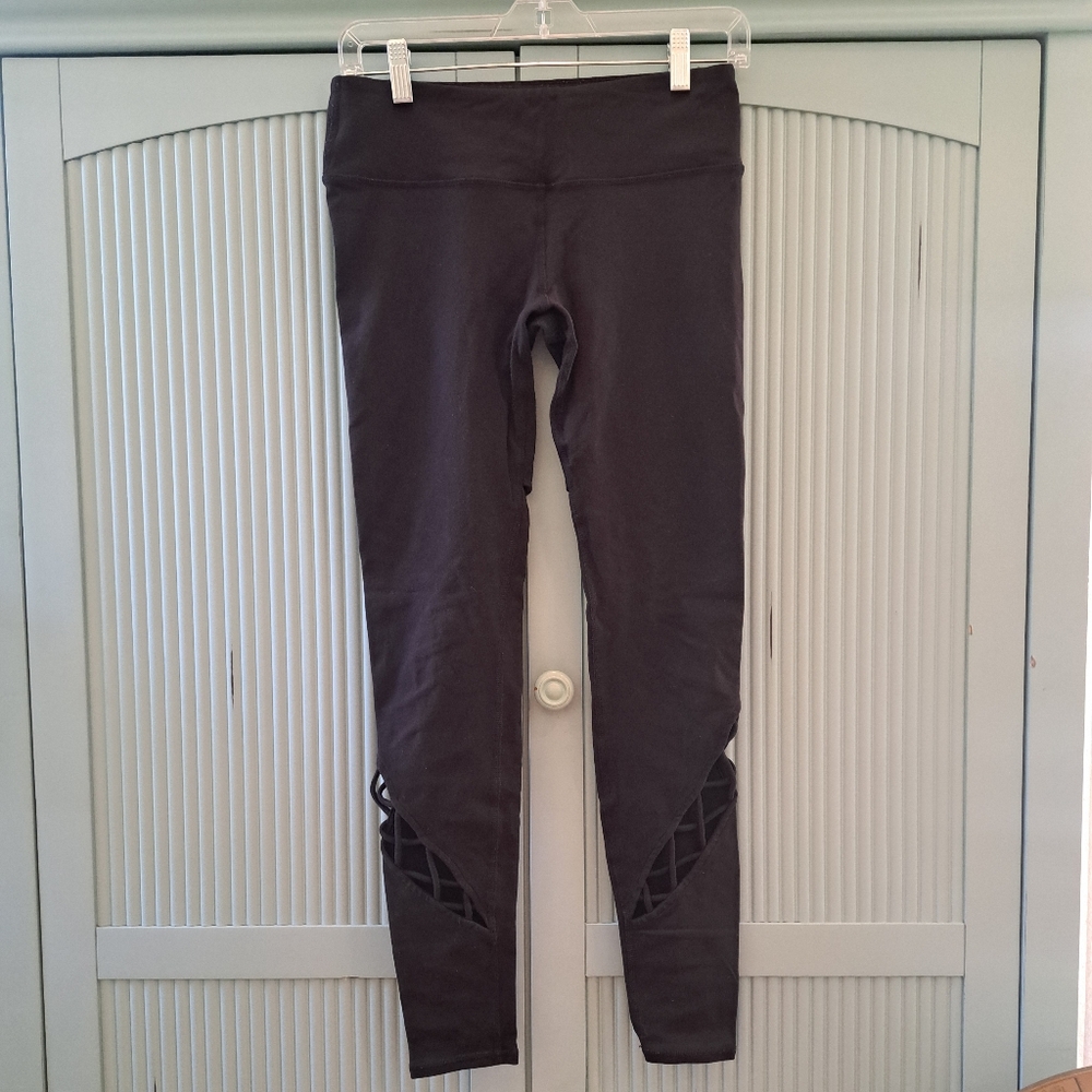 ALO leggings